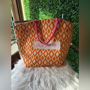 It’s a good life tote XL